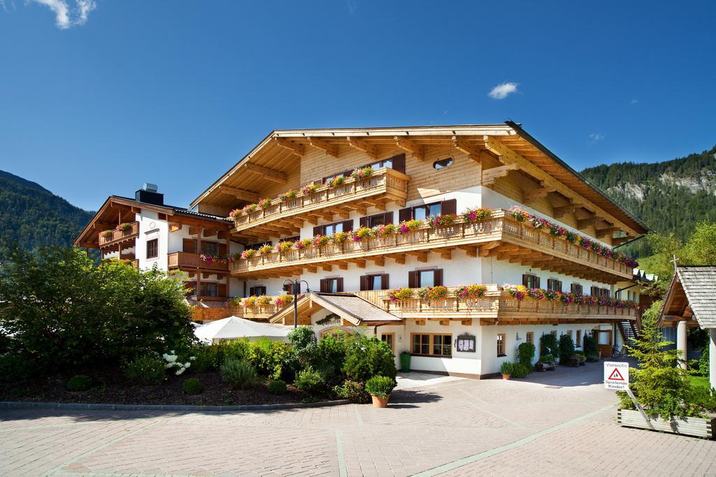 Hotel Schoerhof Saalfelden Exterior photo